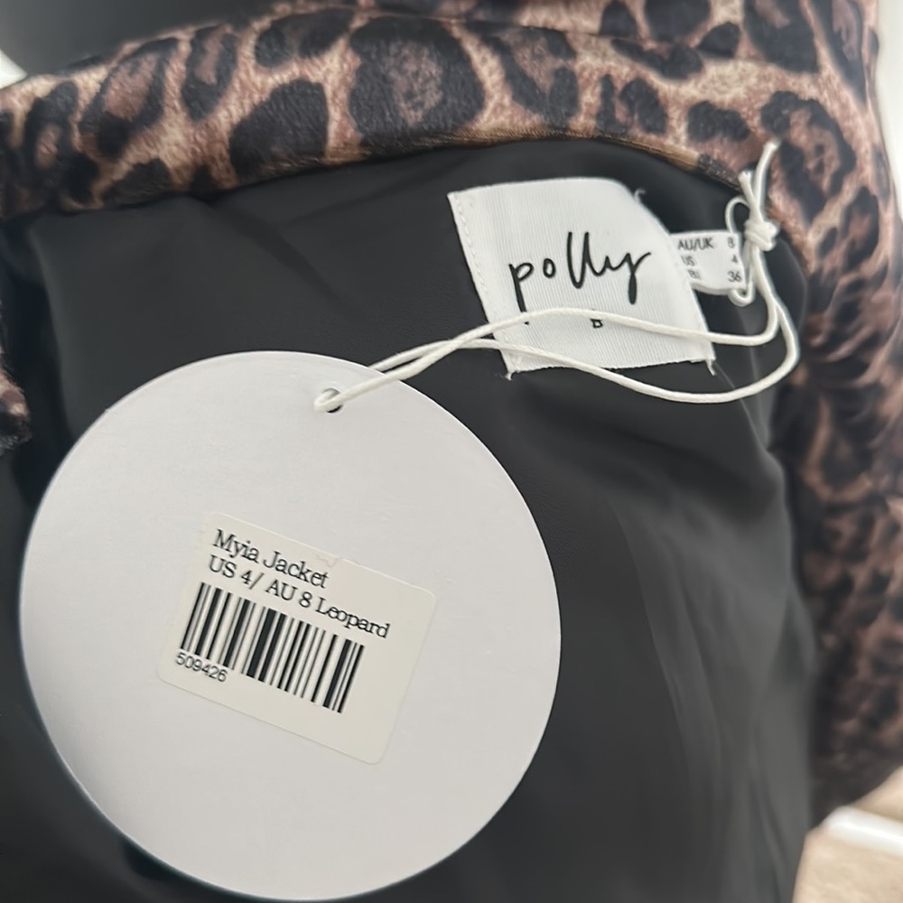 NWT leopard puffer jacket - Picture 3 of 3